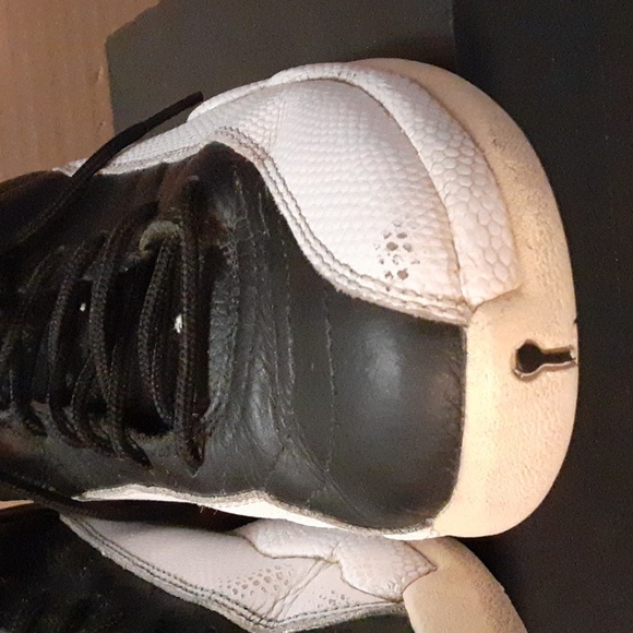 Air Jordan 12 Retro Low Playoff sneakers - Picture 4 of 16